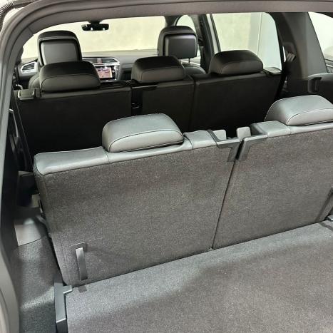 VOLKSWAGEN Tiguan 2.0 300 TSI ALLSPACE R-LINE TURBO AUTOM�TICO, Foto 32
