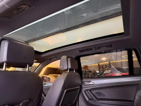 VOLKSWAGEN Tiguan 2.0 16V 4P TSI R-LINE TURBO AUTOM�TICO TIPTRONIC, Foto 6