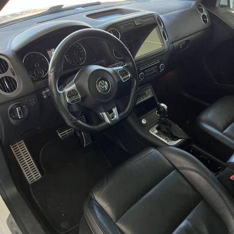VOLKSWAGEN Tiguan 2.0 16V 4P TSI 300 TURBO R-LINE AUTOM�TICO, Foto 8