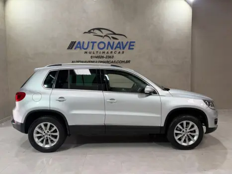 VOLKSWAGEN Tiguan 2.0 16V 4P TSI 4WD TURBO AUTOM�TICO, Foto 6