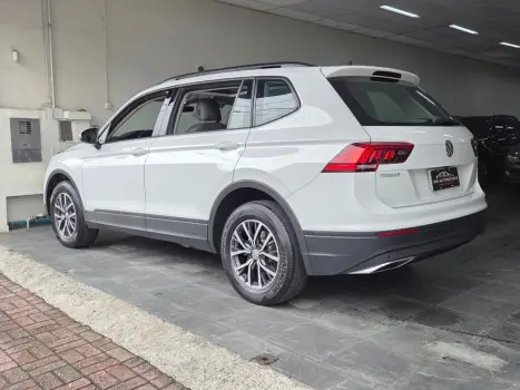 VOLKSWAGEN Tiguan , Foto 18