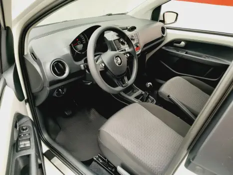 VOLKSWAGEN UP 1.0 4P FLEX 170 TSI CONNECT, Foto 5 VOLKSWAGEN UP 1.0 4P FLEX 170 TSI CONNECT, Foto 5