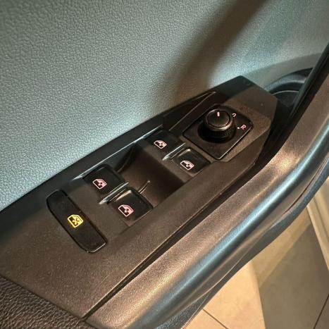 VOLKSWAGEN Virtus 1.0 4P 200 TSI FLEX HIGHLINE AUTOMTICO, Foto 14