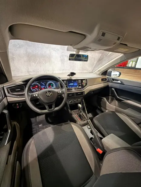 VOLKSWAGEN Virtus 1.0 4P 200 TSI FLEX COMFORTLINE AUTOM�TICO, Foto 10