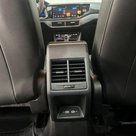 VOLKSWAGEN Virtus 1.0 4P 200 TSI FLEX COMFORTLINE AUTOM�TICO, Foto 14