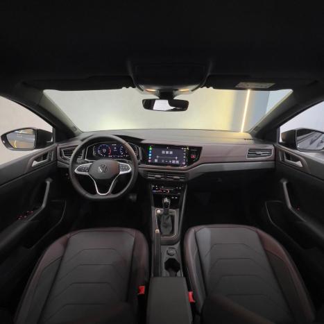 VOLKSWAGEN Virtus 1.0 4P 200 TSI FLEX HIGHLINE AUTOM�TICO, Foto 13