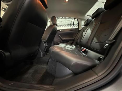 VOLKSWAGEN Virtus 1.0 4P 200 TSI FLEX COMFORTLINE AUTOM�TICO, Foto 8