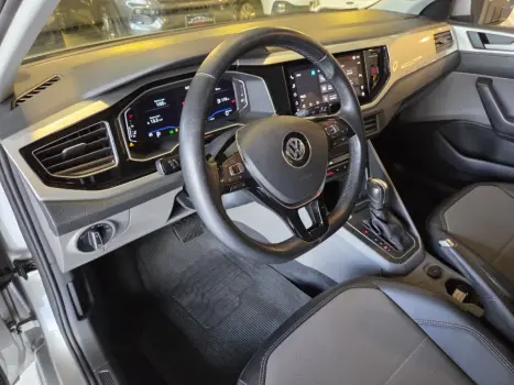 VOLKSWAGEN Virtus 1.0 4P 200 TSI FLEX HIGHLINE AUTOM�TICO, Foto 14