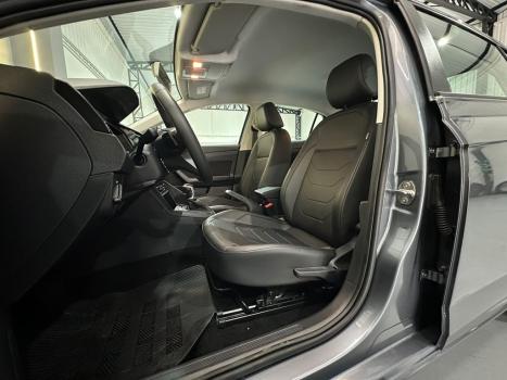 VOLKSWAGEN Virtus 1.0 4P 200 TSI FLEX COMFORTLINE AUTOMÁTICO, Foto 9