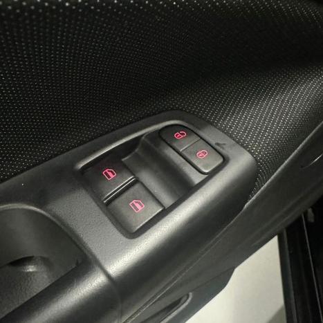 VOLKSWAGEN Voyage 1.6 4P FLEX AUTOMTICO, Foto 17