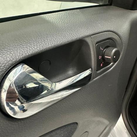 VOLKSWAGEN Voyage 1.6 4P COMFORTLINE FLEX, Foto 16