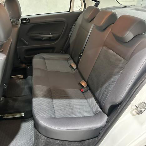 VOLKSWAGEN Voyage 1.0 4P FLEX, Foto 19