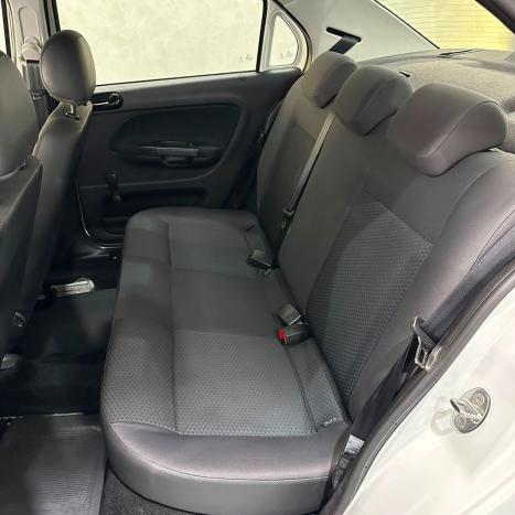 VOLKSWAGEN Voyage 1.0 4P FLEX, Foto 20