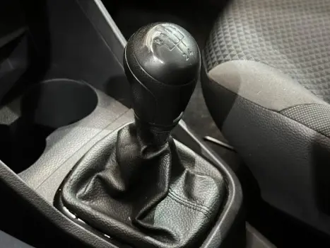 VOLKSWAGEN Voyage 1.0 4P FLEX, Foto 15