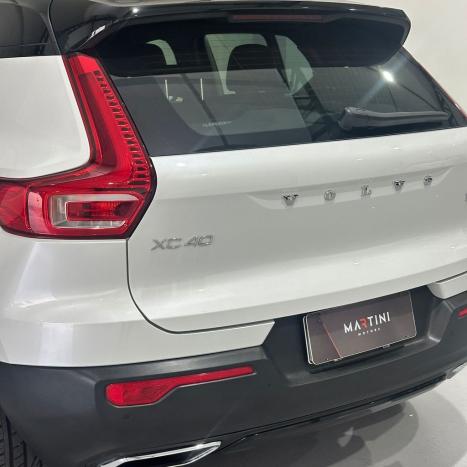 VOLVO XC40 1.5 16V 4P T5 RECHARGE H�BRIDO R-DESIGN GEARTRONIC AUTOM�TICO, Foto 7
