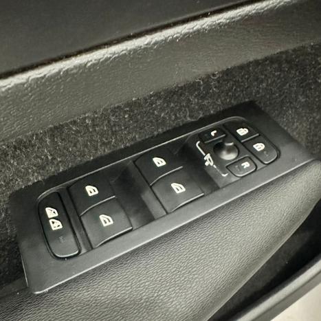 VOLVO XC40 1.5 16V 4P T5 RECHARGE H�BRIDO R-DESIGN GEARTRONIC AUTOM�TICO, Foto 20