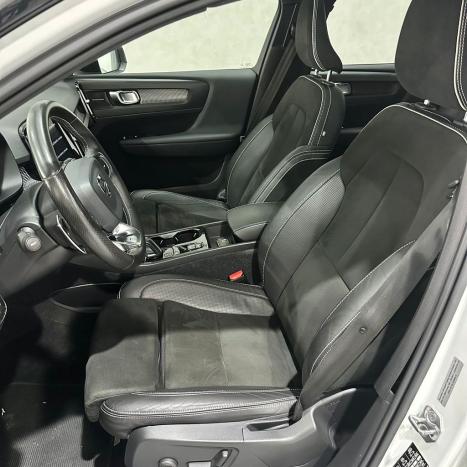 VOLVO XC40 1.5 16V 4P T5 RECHARGE H�BRIDO R-DESIGN GEARTRONIC AUTOM�TICO, Foto 27