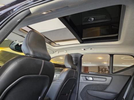 VOLVO XC40 1.5 16V 4P T5 RECHARGE H�BRIDO INSCRIPTION GEARTRONIC AUTOM�TICO, Foto 6