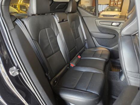 VOLVO XC40 1.5 16V 4P T5 RECHARGE H�BRIDO INSCRIPTION GEARTRONIC AUTOM�TICO, Foto 17