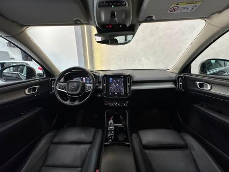 VOLVO XC40 1.5 16V 4P T5 RECHARGE H�BRIDO R-DESIGN GEARTRONIC AUTOM�TICO, Foto 8