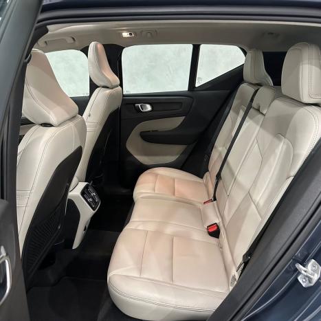 VOLVO XC40 2.0 16V 4P T4 TURBO INSCRIPTION GEARTRONIC AUTOMTICO, Foto 28