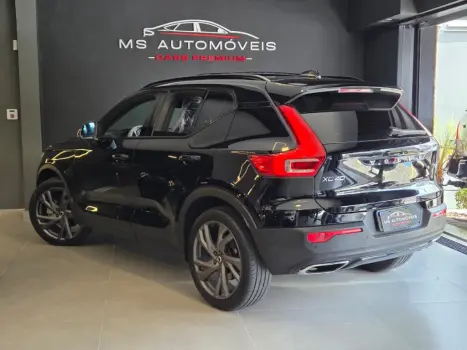 VOLVO XC40 2.0 16V 4P T5 TURBO R-DESIGN AWD GEARTRONIC AUTOM�TICO, Foto 11