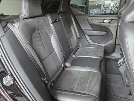 VOLVO XC40 2.0 16V 4P T5 TURBO R-DESIGN AWD GEARTRONIC AUTOM�TICO, Foto 14