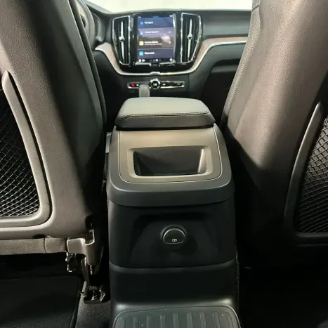 VOLVO XC60 2.0 16V 4P T8 RECHARGE H�BRIDO PLUS AWD TURBO GEARTRONIC AUTOM�TICO, Foto 14