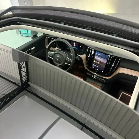 VOLVO XC60 2.0 16V 4P T8 RECHARGE H�BRIDO PLUS AWD TURBO GEARTRONIC AUTOM�TICO, Foto 22