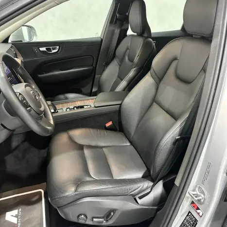 VOLVO XC60 2.0 16V 4P T8 RECHARGE H�BRIDO PLUS AWD TURBO GEARTRONIC AUTOM�TICO, Foto 24