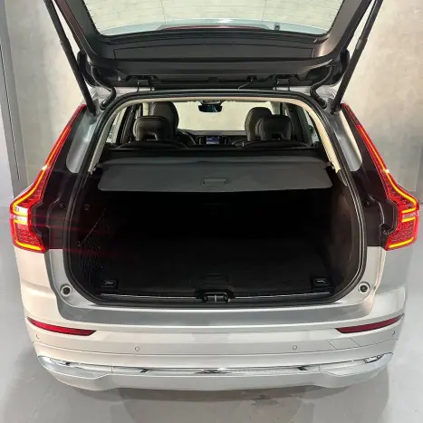 VOLVO XC60 2.0 16V 4P T8 RECHARGE H�BRIDO PLUS AWD TURBO GEARTRONIC AUTOM�TICO, Foto 27