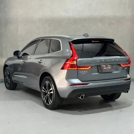 VOLVO XC60 2.0 16V 4P T8 HYBRID MOMENTUM AWD GEARTRONIC AUTOM�TICO, Foto 6