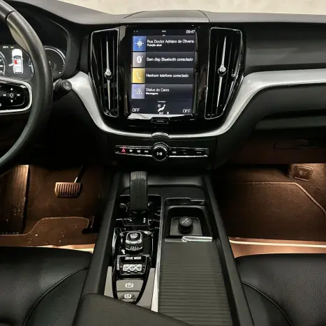 VOLVO XC60 2.0 16V 4P T8 HYBRID MOMENTUM AWD GEARTRONIC AUTOM�TICO, Foto 14