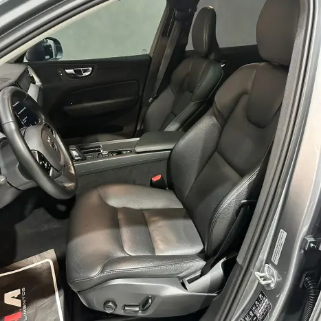 VOLVO XC60 2.0 16V 4P T8 HYBRID MOMENTUM AWD GEARTRONIC AUTOM�TICO, Foto 25