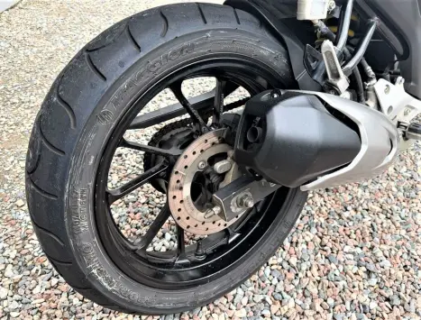 YAMAHA FZ 15 Fazer ABS, Foto 11
