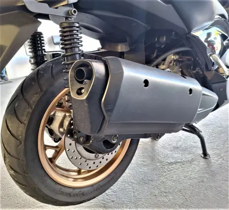 YAMAHA XMax 250 , Foto 7