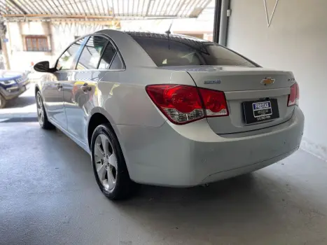 CHEVROLET Cruze Sedan 1.8 16V 4P LT ECOTEC FLEX, Foto 4