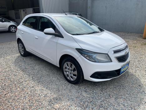 CHEVROLET Onix Hatch 1.4 4P FLEX LT, Foto 12