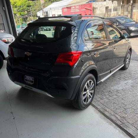 CHEVROLET Onix Hatch 1.4 4P FLEX ACTIV AUTOMTICO, Foto 4