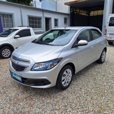 CHEVROLET Onix Hatch 1.4 4P FLEX LT, Foto 1