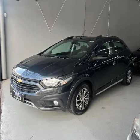 CHEVROLET Onix Hatch 1.4 4P FLEX ACTIV AUTOMTICO, Foto 3