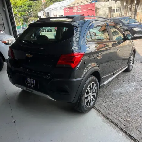 CHEVROLET Onix Hatch 1.4 4P FLEX ACTIV AUTOMTICO, Foto 5