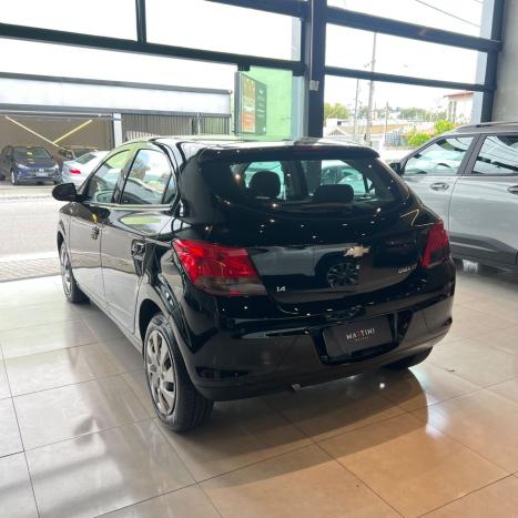 CHEVROLET Onix Hatch 1.4 4P FLEX LT, Foto 5