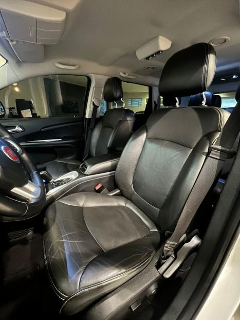 FIAT Freemont 2.4 16V 4P PRECISION AUTOMTICO 7 LUGARES, Foto 14