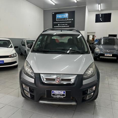 FIAT Idea 1.8 16V 4P FLEX ADVENTURE DUALOGIC AUTOMATIZADO, Foto 2