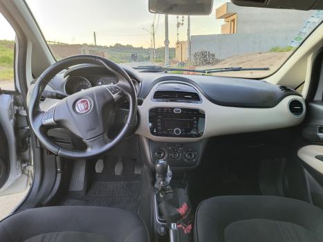 FIAT Linea 1.8 16V 4P FLEX ESSENCE, Foto 4