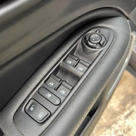 FIAT Toro 1.3 16V 4P FLEX 270 TURBO VOLCANO AUTOMTICO, Foto 16