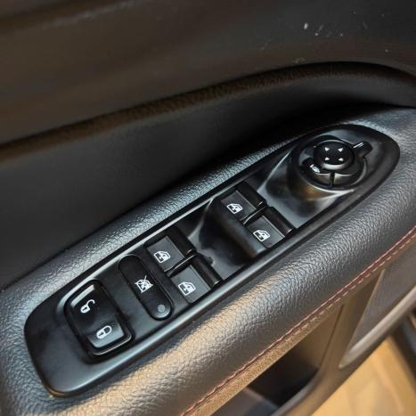 FIAT Toro 1.3 16V 4P FLEX 270 TURBO ULTRA AUTOMTICO, Foto 16