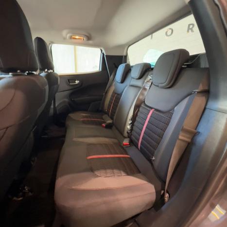 FIAT Toro 1.8 16V 4P FLEX FREEDOM AUTOMTICO, Foto 15