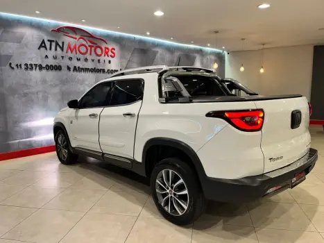 FIAT Toro 2.0 16V 4P VOLCANO 4WD TURBO DIESEL AUTOMTICO, Foto 2